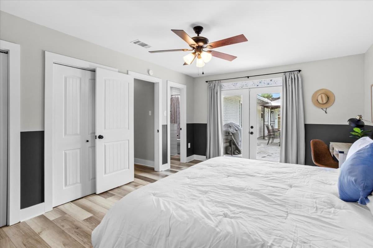 Ranch Home Gem 5Br Home Sleeps 12 With Game Room Gulfport Bagian luar foto